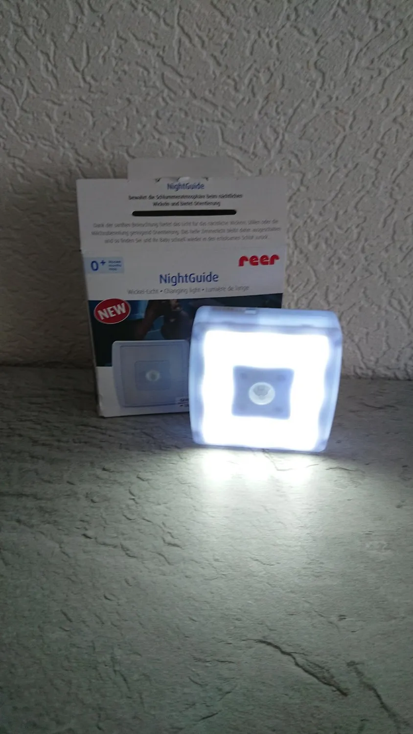 Reer Nightguide Nachtlicht blau mit Bewegungsmelder