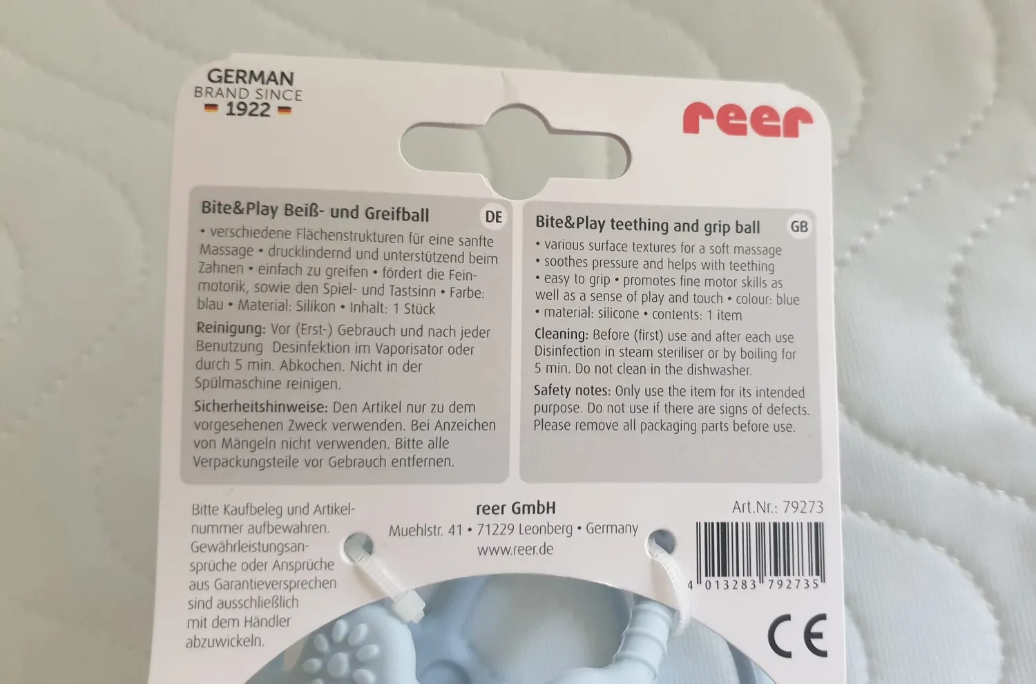 Reer Bite&Play Beiß- und Greifball blau Silikon