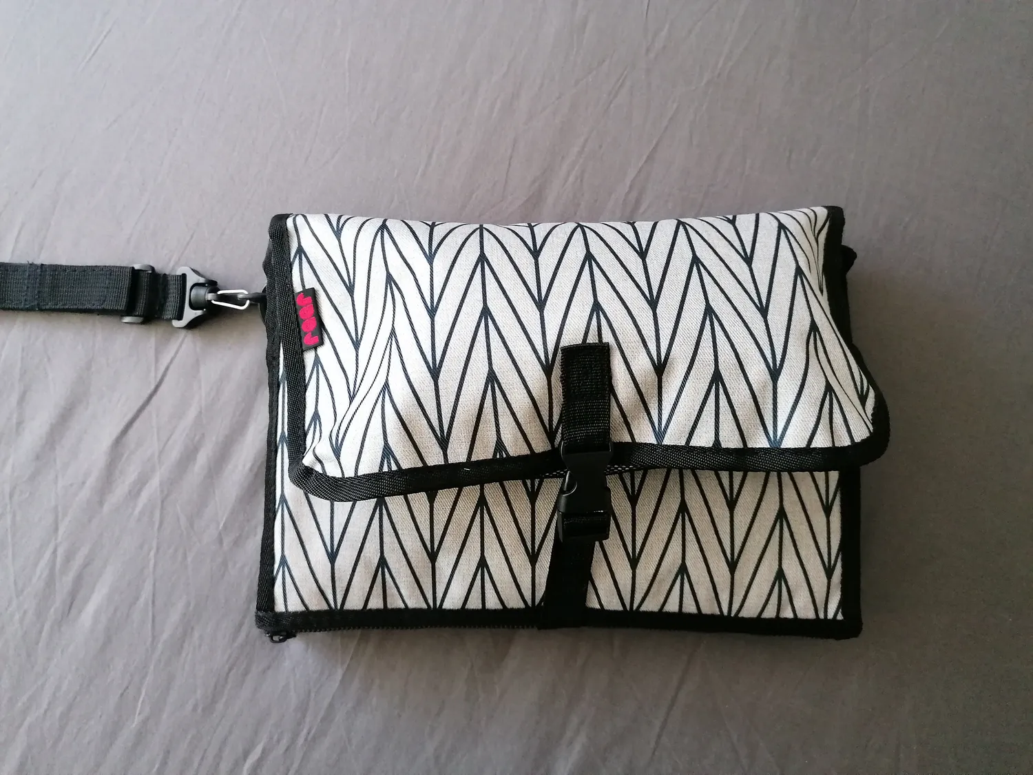 Reer Clip&Go Wickeltasche mehrfarbig mit Wickelauflage abwaschbar
