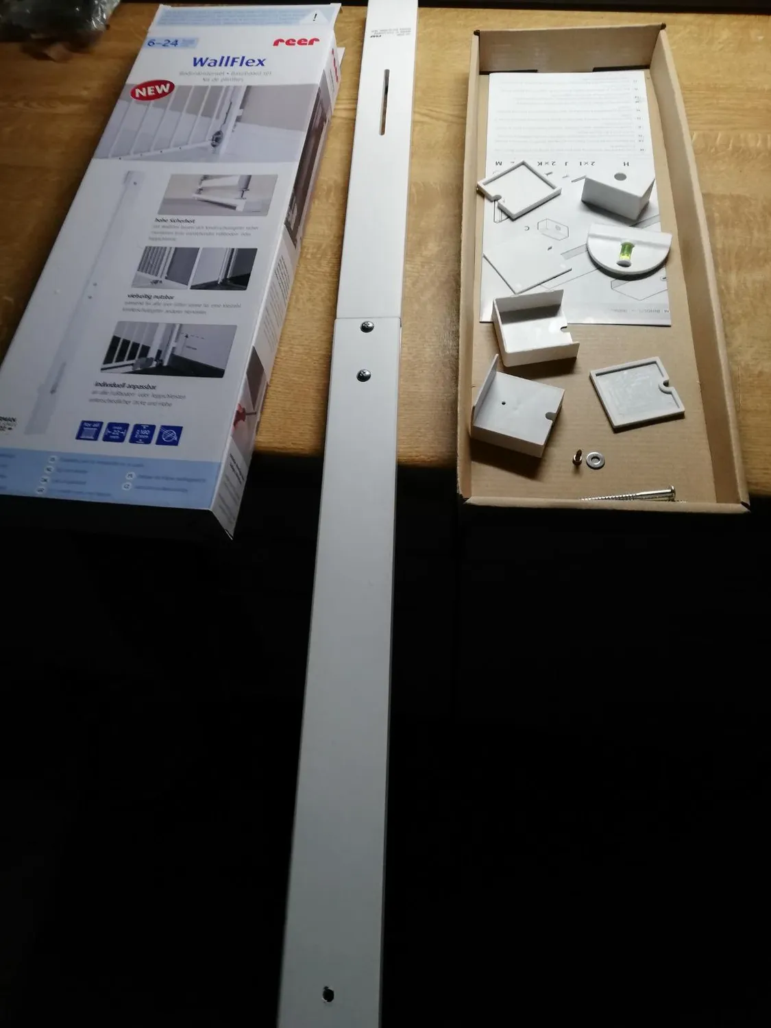Reer WallFlex Abstandhalter Fußleiste Türgitter Weiß Holz