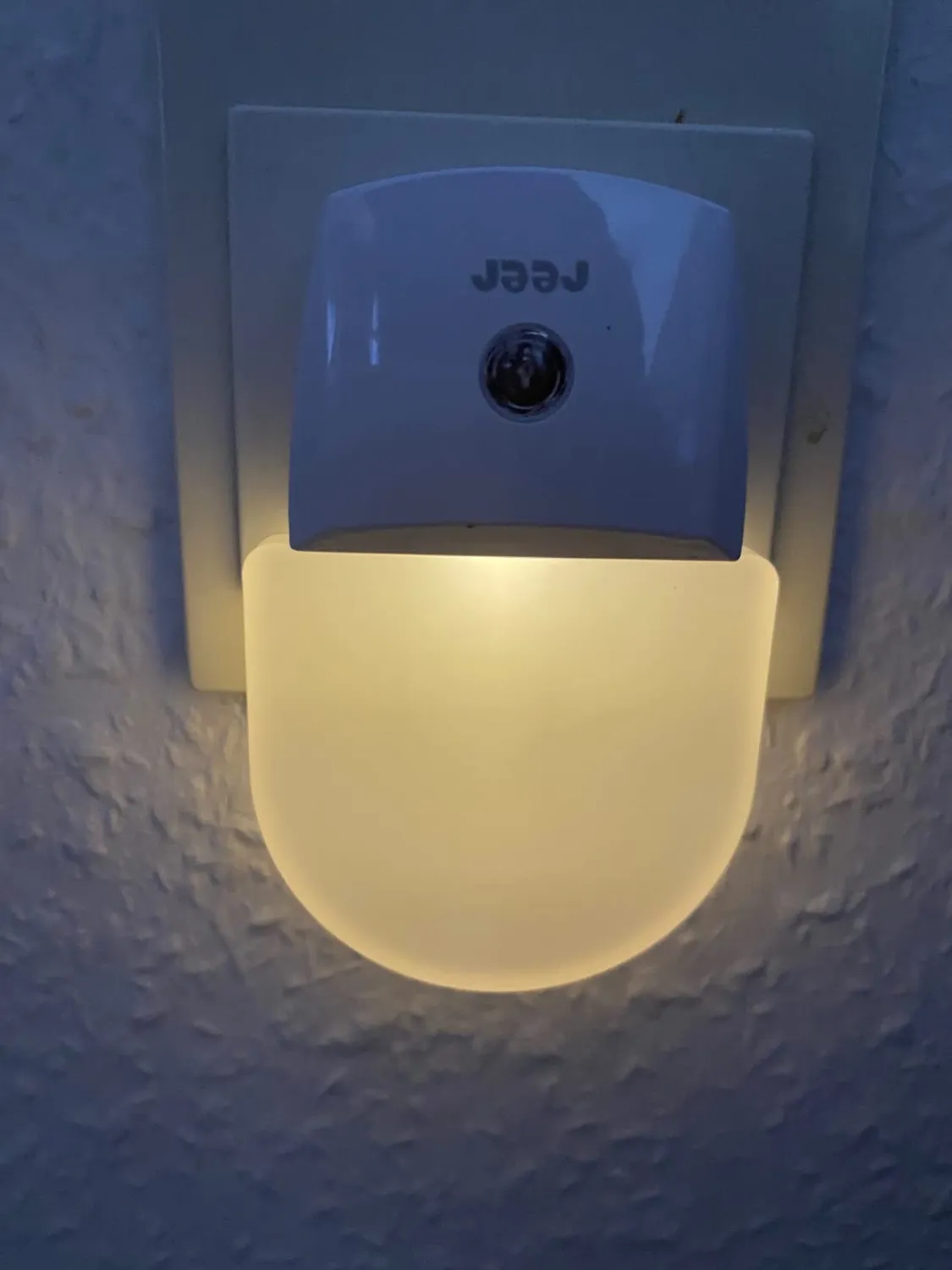 Reer NightGuide Nachtlicht Steckdose warmweiß