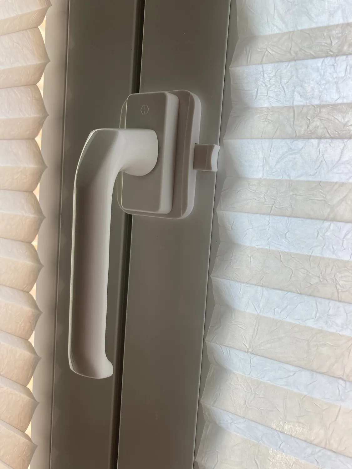 reer WinLock Fenstersicherung Balkontür weiß 1 Stück