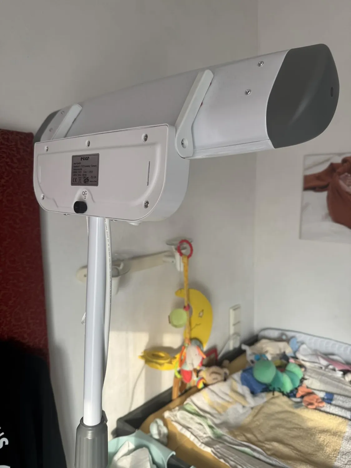 Reer FeelWell Wickeltischstrahler 2in1 weiß Stand/Wand