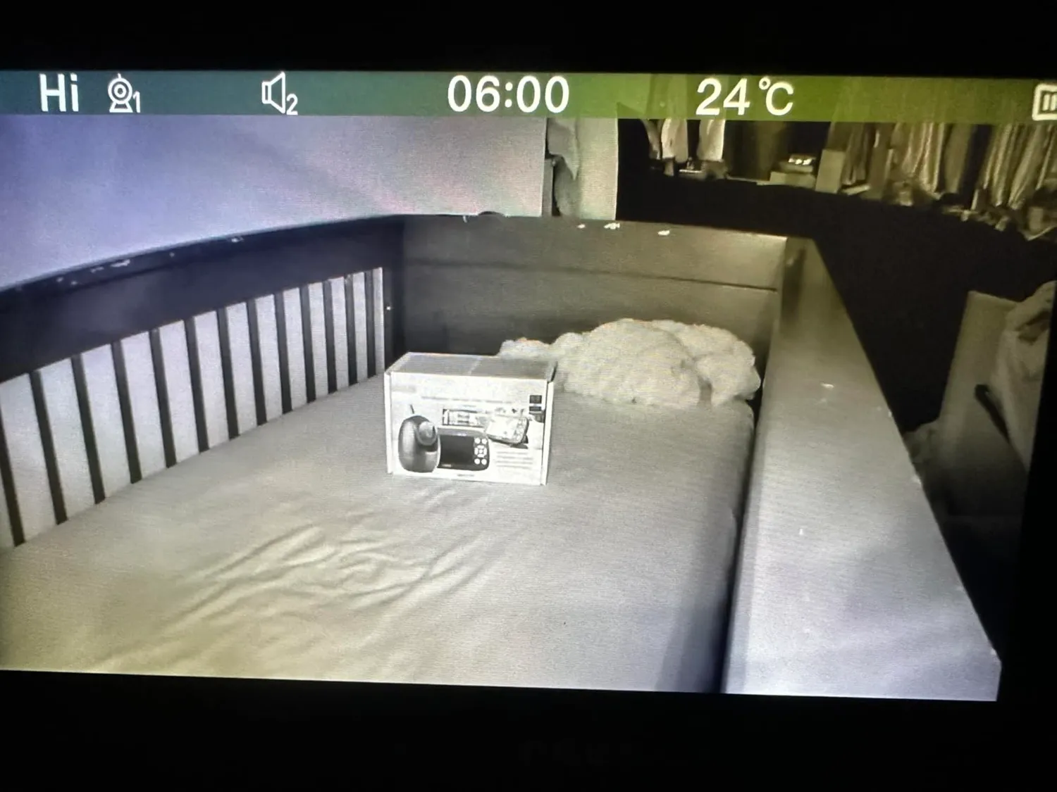 Reer BabyCam Pro HD Move Video-Babyphone 5 Zoll 300 m schwenkbar